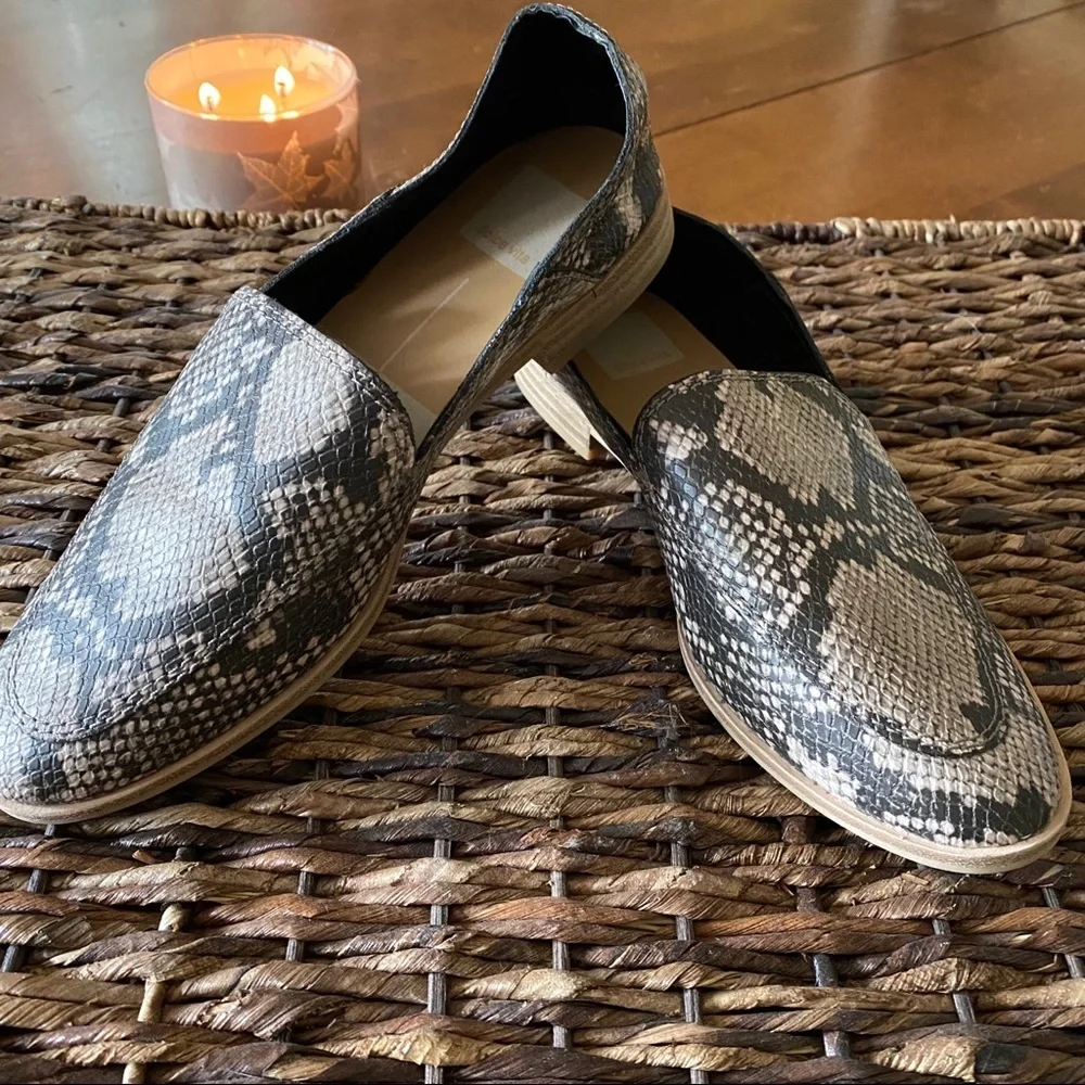 Dolce Vita Pixy Snake Print Loafer 6.5 NWOT